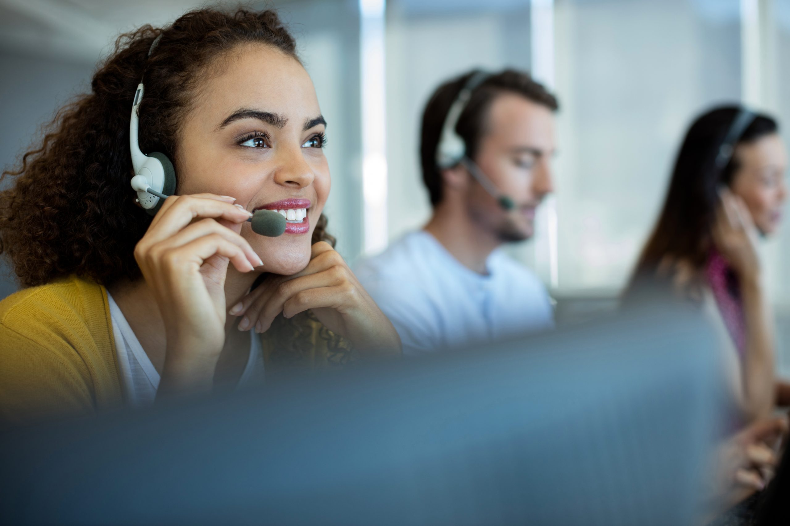 customer service executive working in a contact centre